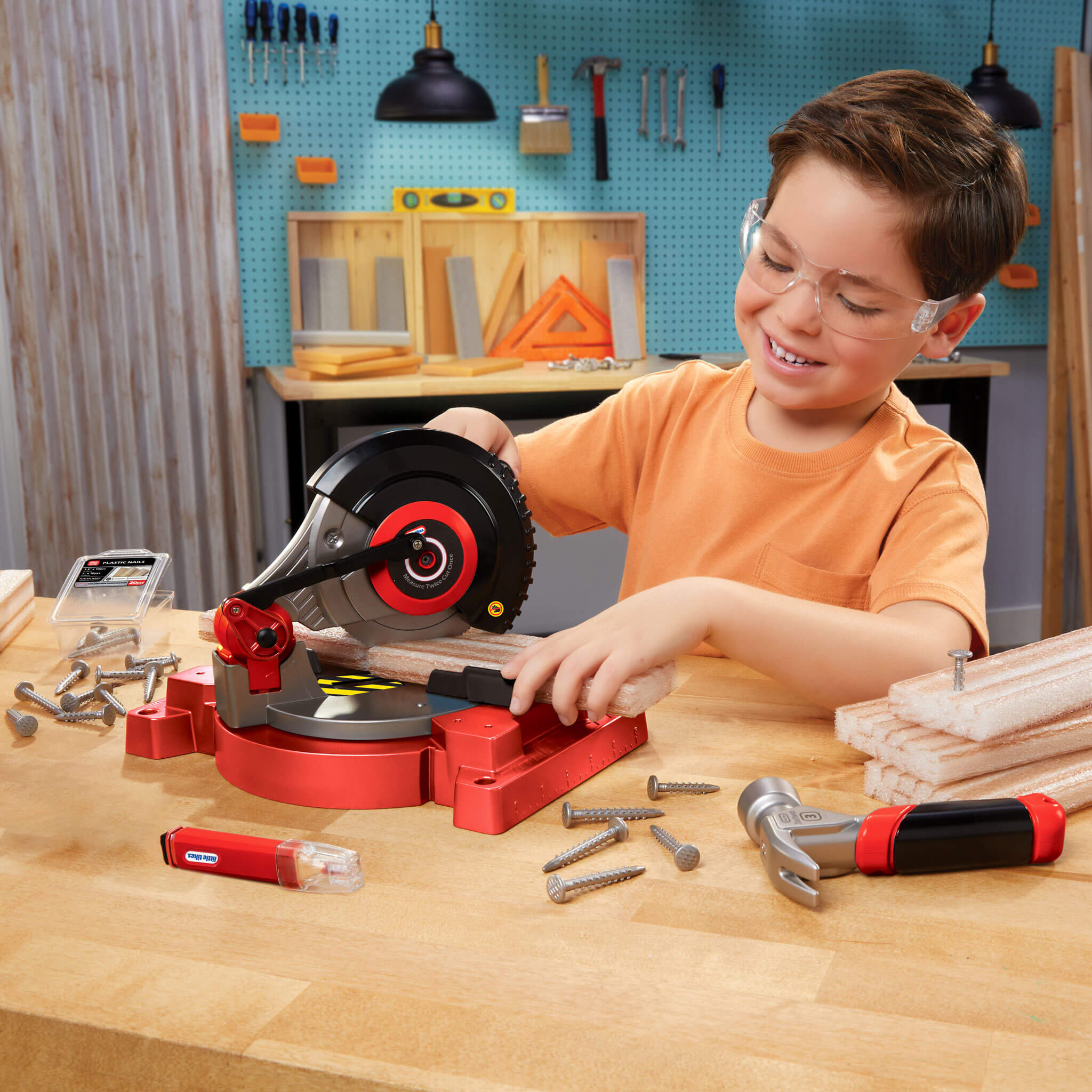 Creative Construction™ Power Cuts Set - Creative Construction Power Cuts Set Designed for Workshop Role Play and Creative Projects